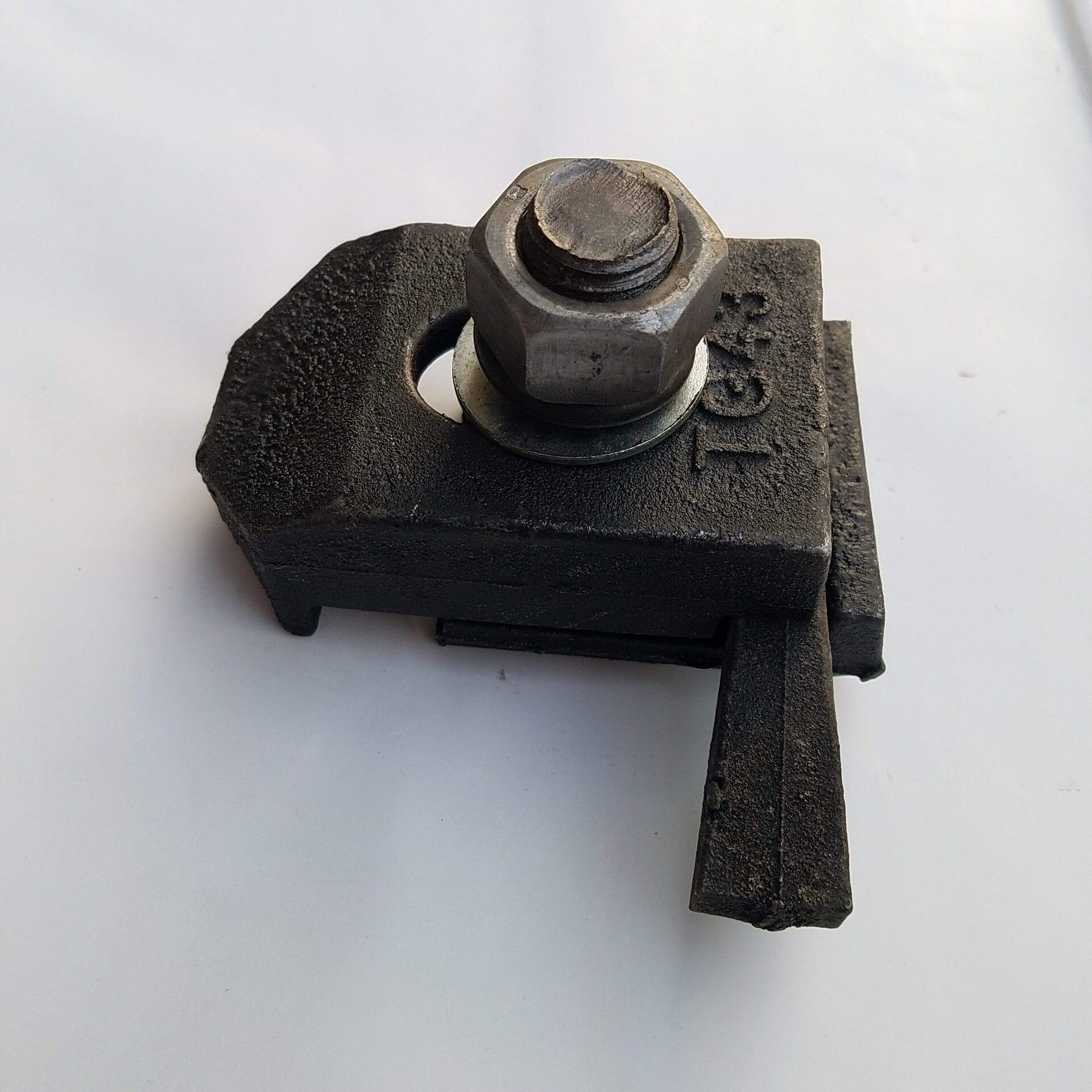 起重机轨道清洗器各型号技术参数与选型指南轨道清洁车规格对照